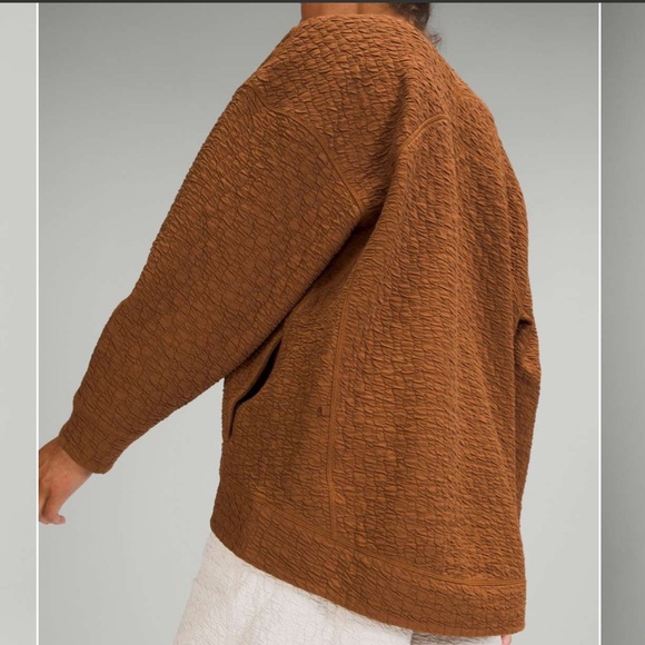 Lululemon Rippled V-Neck Pullover in Copper Brown size 4 - Picture 7 of 12